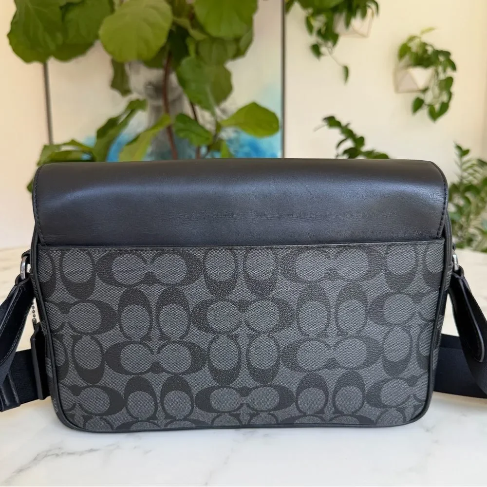 Coach Track Crossbody In Signature Canvas & Leather Messenger Bag C3747 Black